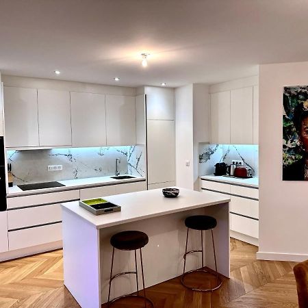 Bel Appartement Avec Parking Au Coeur De Реймс Екстер'єр фото