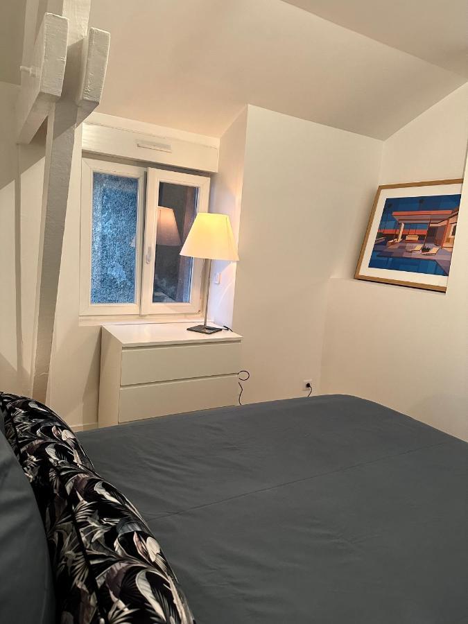 Bel Appartement Avec Parking Au Coeur De Реймс Екстер'єр фото