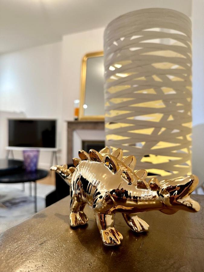Bel Appartement Avec Parking Au Coeur De Реймс Екстер'єр фото