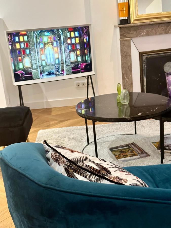 Bel Appartement Avec Parking Au Coeur De Реймс Екстер'єр фото